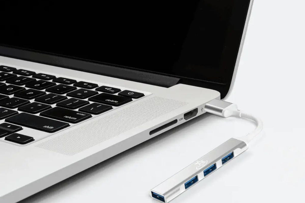 How to Choose a Multiport USB Adapter for Laptops