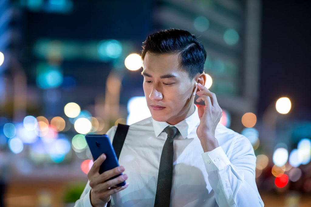 How to Fix Common Earbud Problems